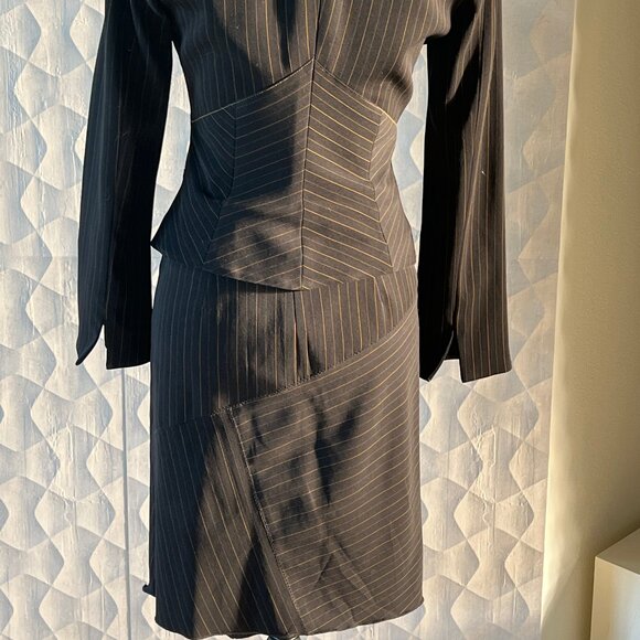 BEBE Vintage Pinstripe Suit - Size 2 - Picture 6 of 8